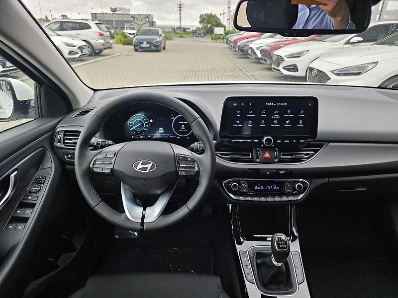 Hyundai i30 (2026) WG 1,0 T-GDI MT STYLE  - fotka 10 z 14