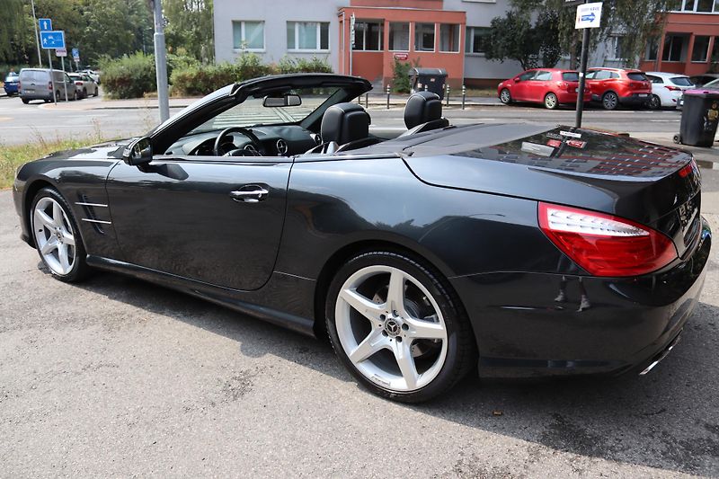 Mercedes-Benz SL Mercedes-Benz SL 500 BlueEFFIC - fotka 47 z 55