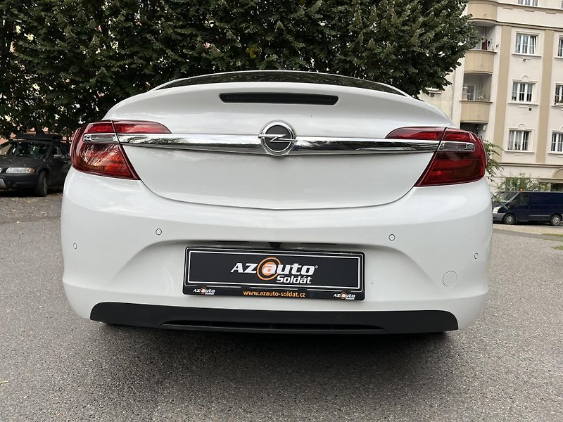 Opel Insignia (2015) 2.0 CDTi, NOVÉ ČR - fotka 12 z 33