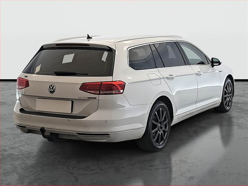 Volkswagen Passat (2016) 2.0 TDI 4Motion, 4X4 - fotka 5 z 19