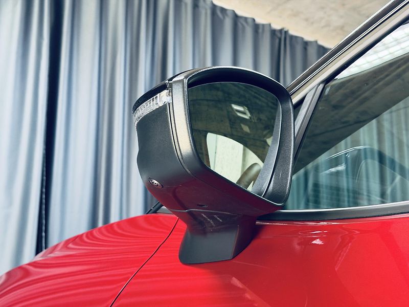 Volkswagen ID.4 (2025) GTX*4M*TAŽNÉ*360*ZÁRUKA*PANO* - fotka 11 z 40