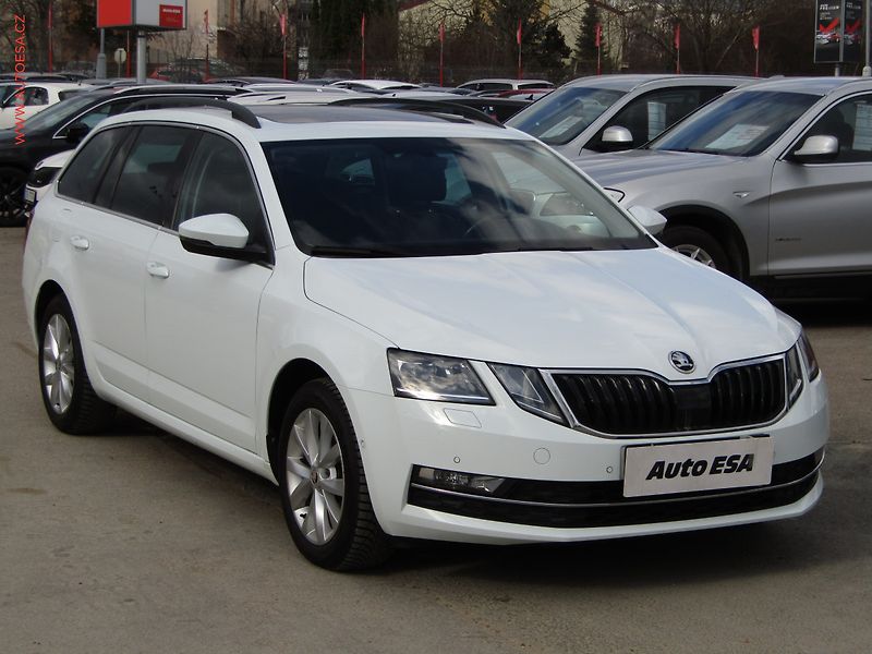 Škoda Octavia (2017) 2.0 TDi, Style, DSG - fotka 1 z 22