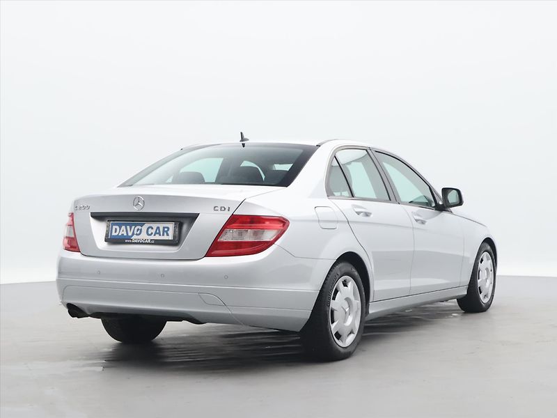 Mercedes-Benz Třídy C 2.2 200CDI 100KW 78'786 km - fotka 7 z 28