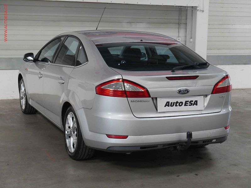 Ford Mondeo (2009) 2.0TDCi, ČR, AC, temp - fotka 4 z 19
