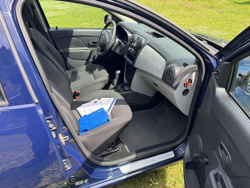 Dacia Sandero 1.2i,54KW,volat-608081843 - fotka 11 z 15