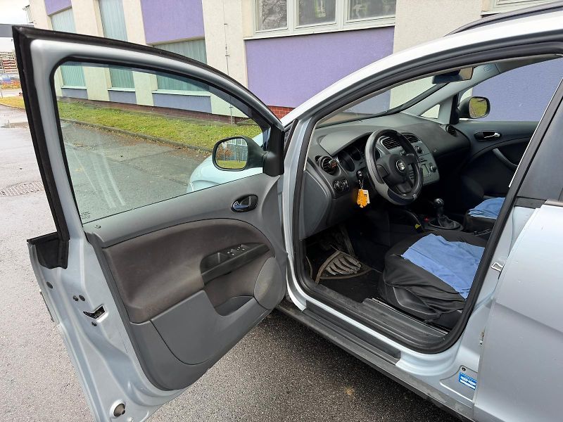 Seat Altea XL  1,6 MPI  / servis.k./ - fotka 7 z 23