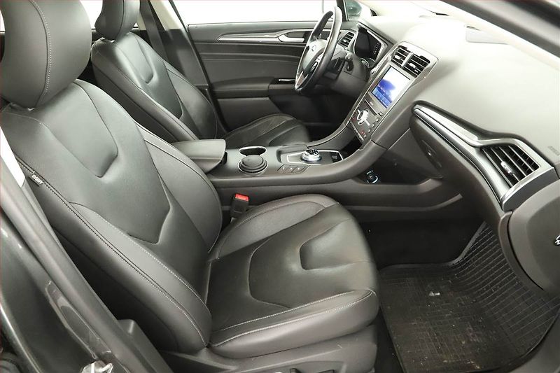 Ford Mondeo (2020) 2.0 EcoBlue, Automat, Kůže - fotka 7 z 18