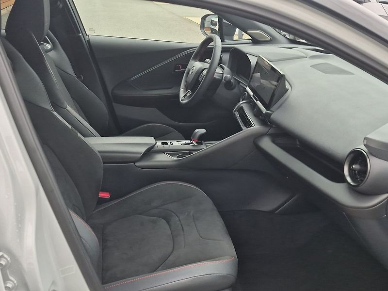 Toyota C-HR GR SPORT Premier Edition - fotka 11 z 29