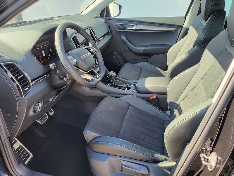 Škoda Karoq Dynamic 1,5TSI 110kW - fotka 7 z 30