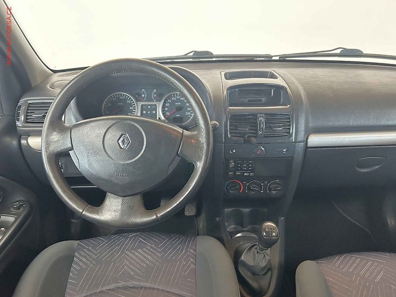 Renault Clio (2003) 1.4i, 1.maj, AC, el. výbava - fotka 8 z 14