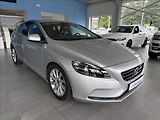 Volvo V40 2,0   D2 88kW,SERVISKA, - náhled 1
