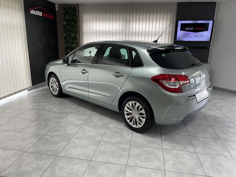 Citroën C4 1.6 VTi ČR 1.MAJITEL - fotka 7 z 23