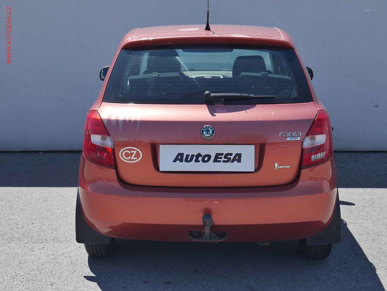 Škoda Fabia (2008) 1.2HTP, ČR, Ambiente, TZ - fotka 5 z 13