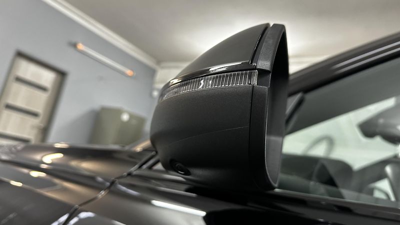 Audi RS Q8 TOP STAV / PLNÁ VÝBAVA  - fotka 14 z 54