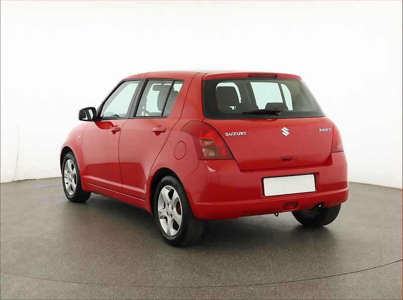 Suzuki Swift (2005) 1.3, nová STK, plně pojízdný - fotka 4 z 15