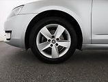 Škoda Octavia (2013) 1.4 TSI, Serv.kniha, Tempomat - náhled 16
