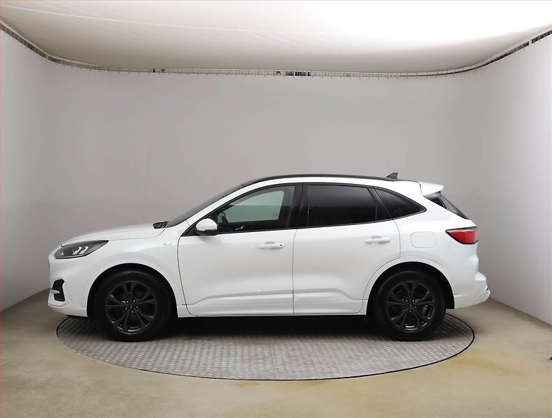 Ford Kuga (2020) 2.0 TDCi, Serv.kniha, Navi - fotka 3 z 24