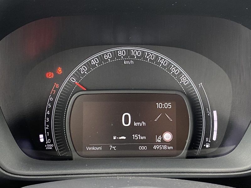 Toyota Aygo 1.0i, ČR, Limited, záruka - fotka 11 z 17