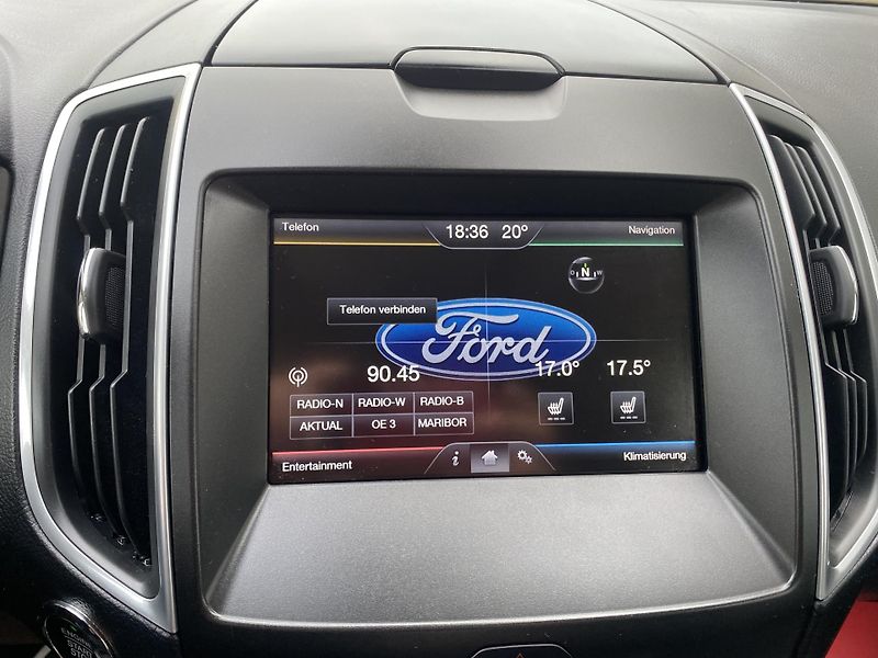 Ford Galaxy (2016) 2,0 TDCi - Panorama - Titanium - fotka 41 z 49