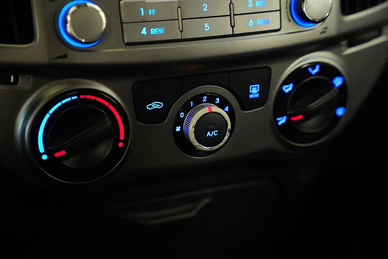 Hyundai i20 - fotka 18 z 21