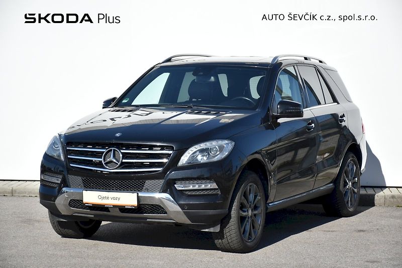 Mercedes-Benz Třídy M (2013) 3.0 Cdi 190kW 4x4 - fotka 1 z 31