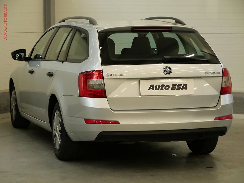 Škoda Octavia (2015) 1.6 TDi, Klima - fotka 6 z 16