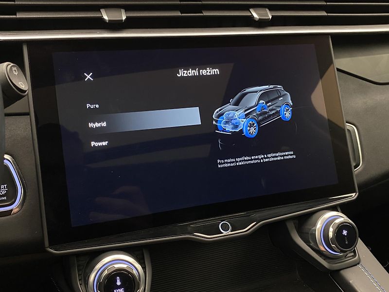 Lynk & Co 01 PHEV DCT AUT 1.maj.  - fotka 68 z 69