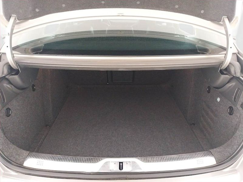 Škoda Superb (2010) Elegance 2.0 TDI, Automat - fotka 14 z 20