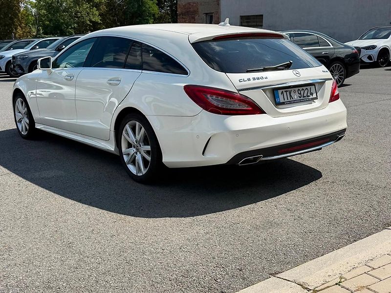 Mercedes-Benz CLS 350d 4MATIC Shooting brake - fotka 5 z 15