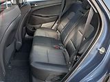 Hyundai Tucson (2018) 1.6GDi, AC, výhřev sed - náhled 10