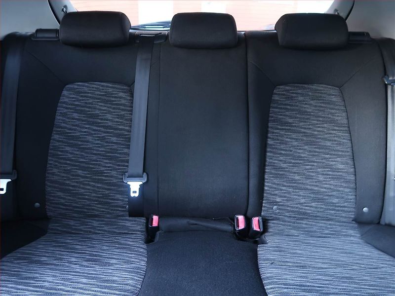Kia Ceed (2009) 1.4 CVVT, Serv.kniha, nová STK - fotka 10 z 16