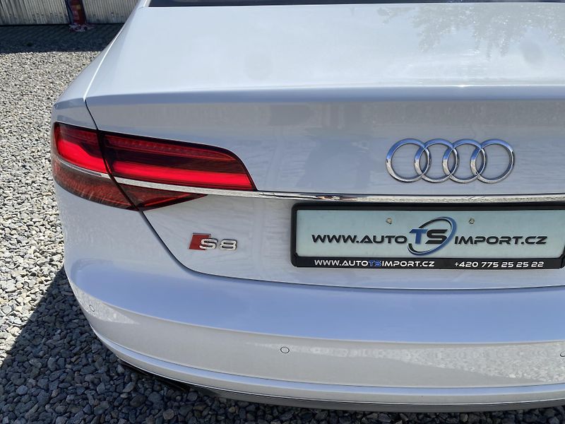 Audi A8 S8 4.0i V8 520PS CZ DPH EXTRA! - fotka 41 z 176