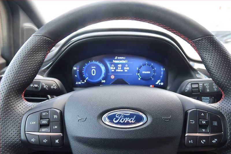 Ford Puma (2023) 1.0 EcoBoost mHEV - fotka 17 z 21
