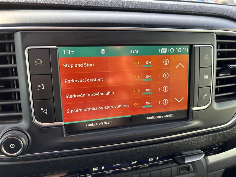Citroën SpaceTourer 2,0 BlueHDi 130kW Shine  L1 - fotka 35 z 43