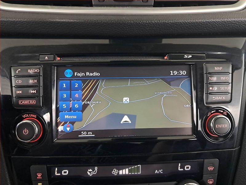 Nissan Qashqai (2017) 1.2 DIG-T, Automat, Navi - fotka 18 z 21