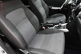 Suzuki Vitara (2016) 1.6 DDiS 4x4, AC, TZ, navi - náhled 11