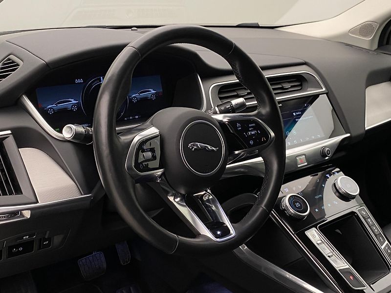 Jaguar I-Pace EV400 SE AWD AUT CZ - fotka 18 z 48