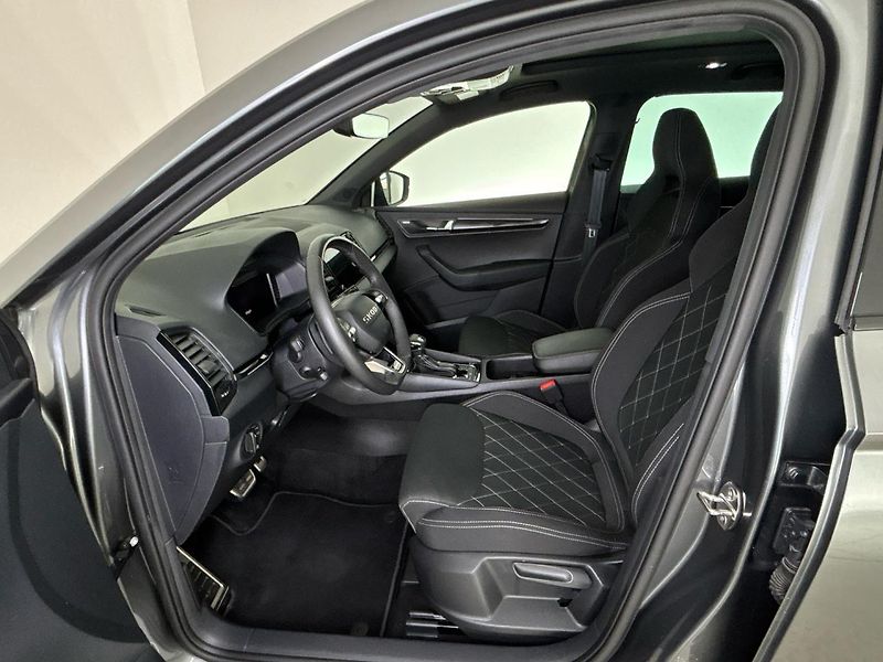 Škoda Karoq Sportline 4x4 DSG, nez. topení - fotka 7 z 30