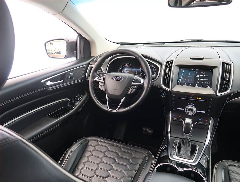 Ford Edge (2017) Vignale 2.0 Bi-TDCI, 4X4 - fotka 7 z 28