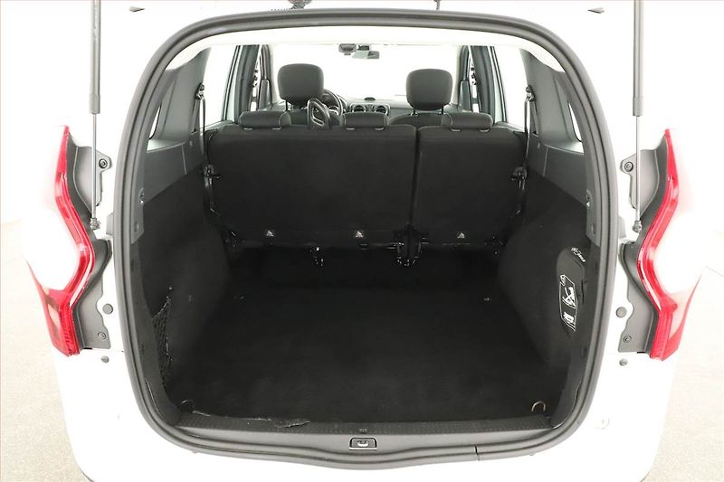 Dacia Lodgy (2021) Comfort 1.5 Blue dCi, ČR,1.maj - fotka 12 z 12