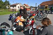 Kublovský sraz mopedů