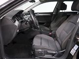 Volkswagen Passat (2023) BUSINESS PREMIUM 2.0TDI 110KW - náhled 12