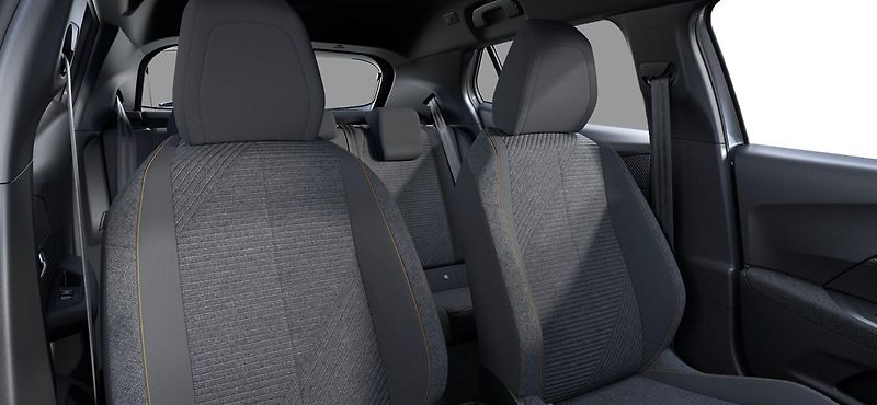 Peugeot 2008 BUSINESS Hybrid 110 e-DCS6 - fotka 6 z 9