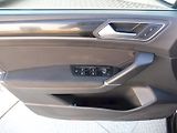 Volkswagen Touran (2022) Highline 1,5 TSI 110kW DSG - náhled 18