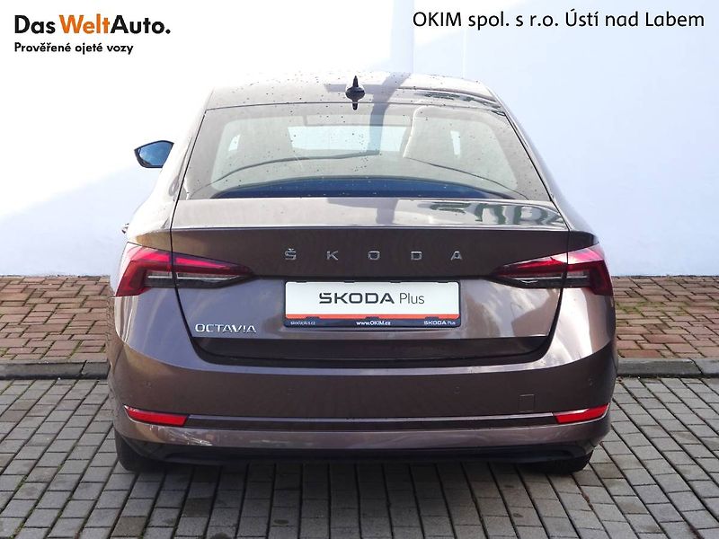 Škoda Octavia (2020) 1,5TSi /110kW Active Plus - fotka 8 z 25