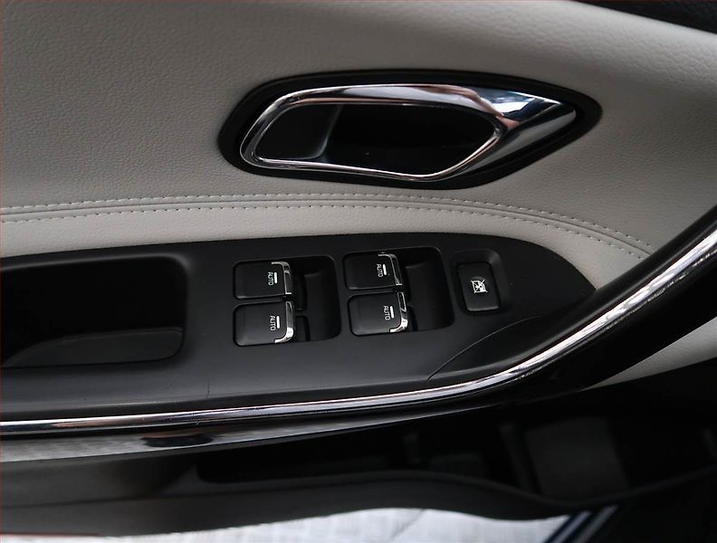 Kia Ceed (2015) 1.6 CRDi, Navi, Xenony - fotka 22 z 23