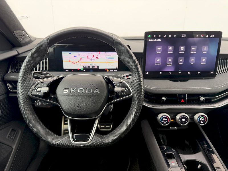 Škoda Superb (2025) 2.0 TDI 142kW 4x4 SportLine,2x - fotka 8 z 35