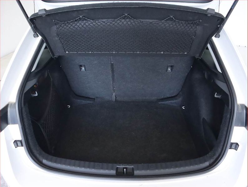 Škoda Scala (2021) Style 1.0 TSI, Automat - fotka 14 z 22