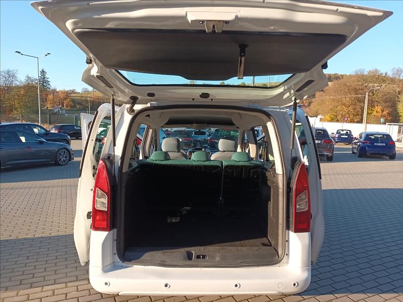 Citroën Berlingo 1,6 HDI,68KW,ČR,1MAJ,KLIMA - fotka 16 z 31