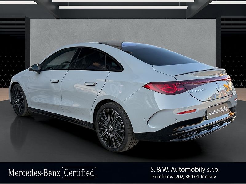 Mercedes-Benz CLA 250+ s technologií EQ - fotka 7 z 36